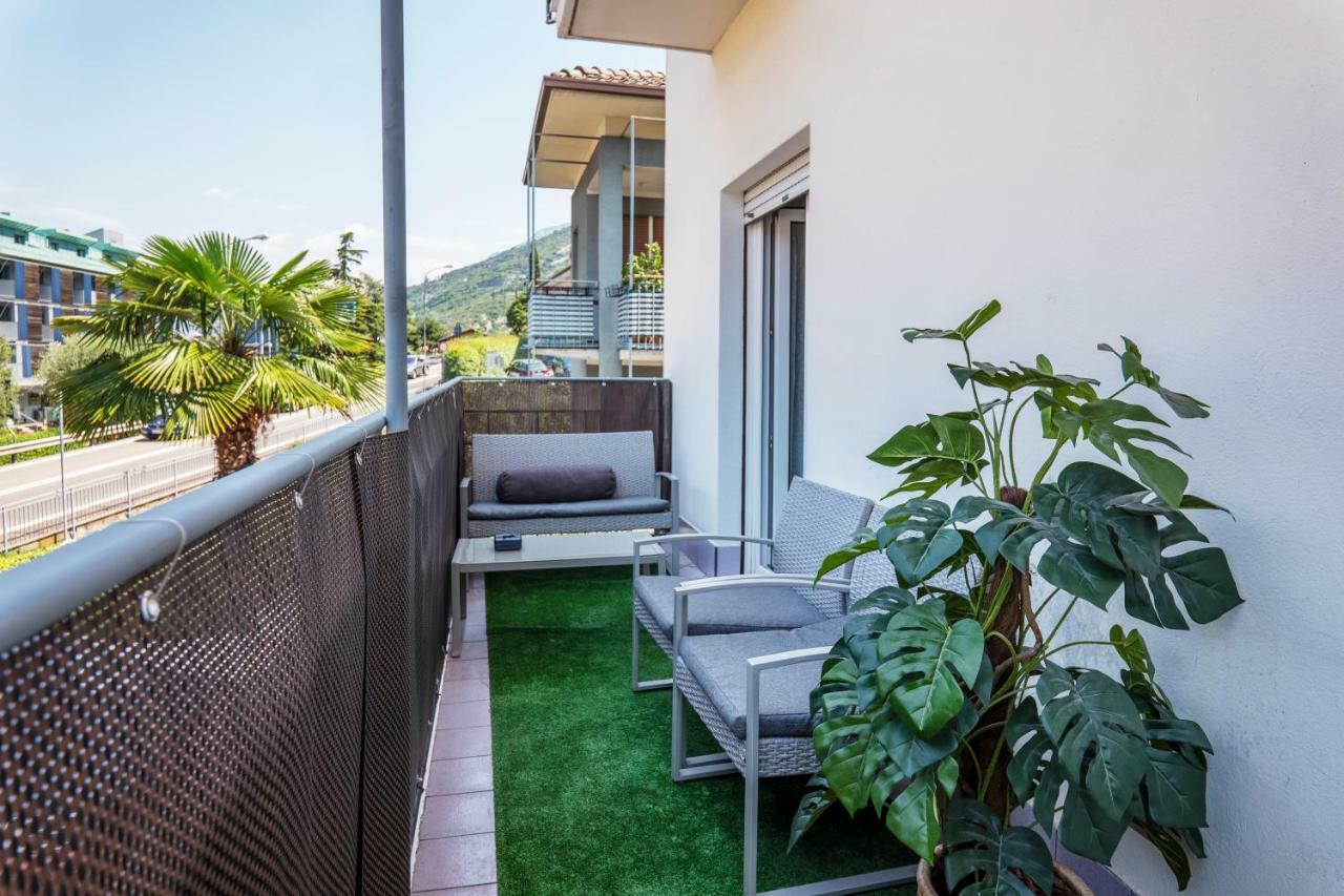 Apartament Sun Torbole Sul Garda Zewnętrze zdjęcie